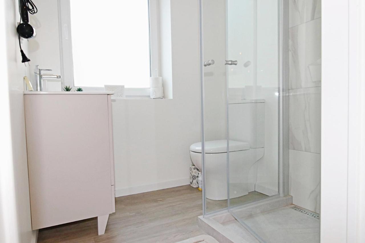 Minimalist Studio Old Town Apartments By Hostlovers 考纳斯 外观 照片